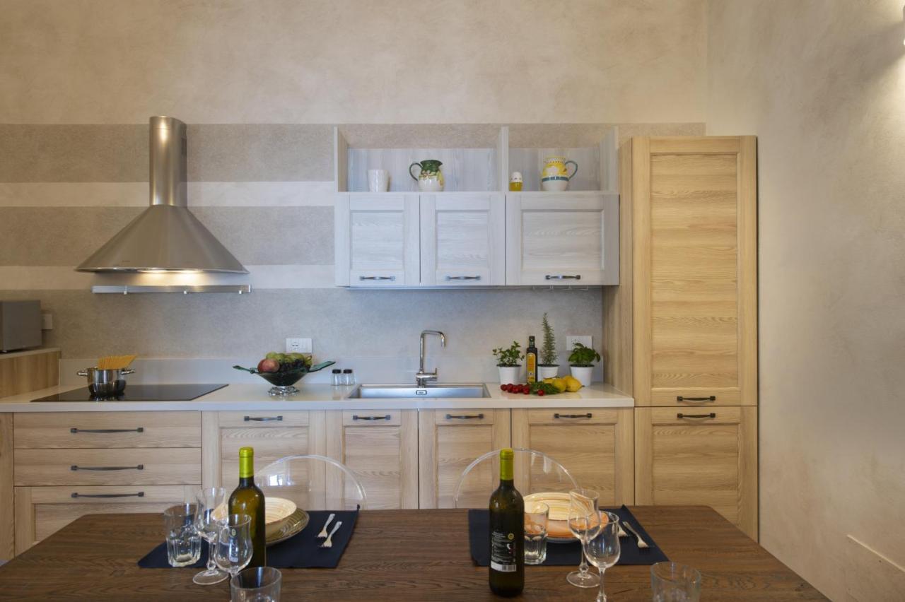 Amore Rentals - Casa Volte Alte Positano Exterior photo