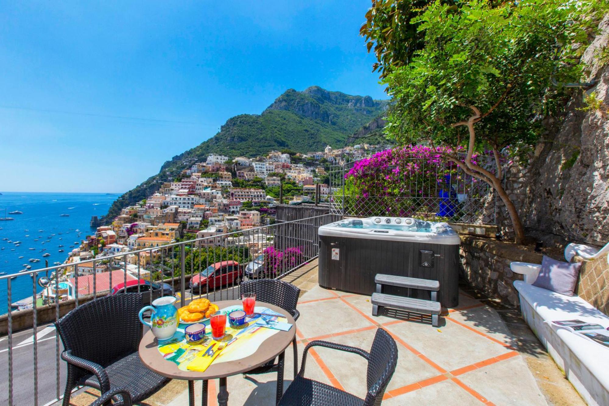 Amore Rentals - Casa Volte Alte Positano Exterior photo